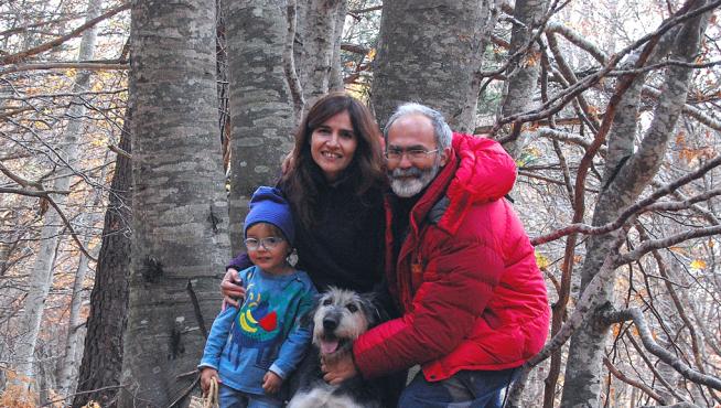 Natalia García junto a su familia.