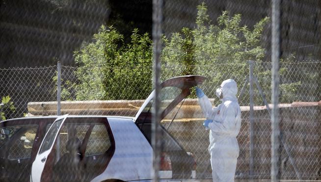 Los Mossos hallan el cadáver de un hombre en el maletero de su coche en Rosas