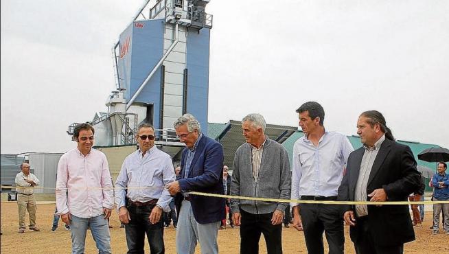 Inauguración en 2017 del secadero de la cooperativa de Montesusín, uno de los proyectos subvencionados por el Leader.