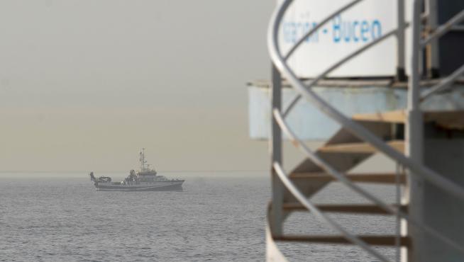 El barco oceanográfico sigue rastreando los fondos marinos de Tenerife en busca de pistas sobre las niñas desaparecidas