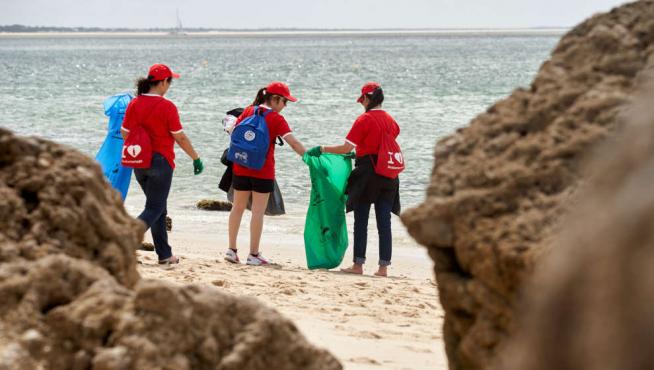 Los voluntarios se han esforzado en limpiar las costas, los entornos acuáticos y los fondos marinos de España y Portugal.