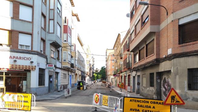 Obras en la calle Santiago Lapuente de Zaragoza