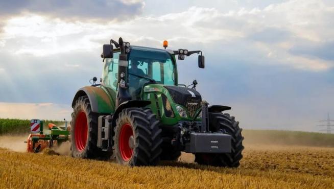 Tractor