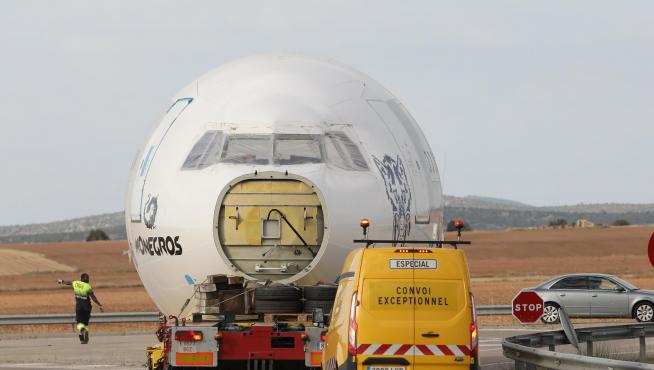 El Boeing que hará de escenario en el Monegros Desert Festival parte de Teruel