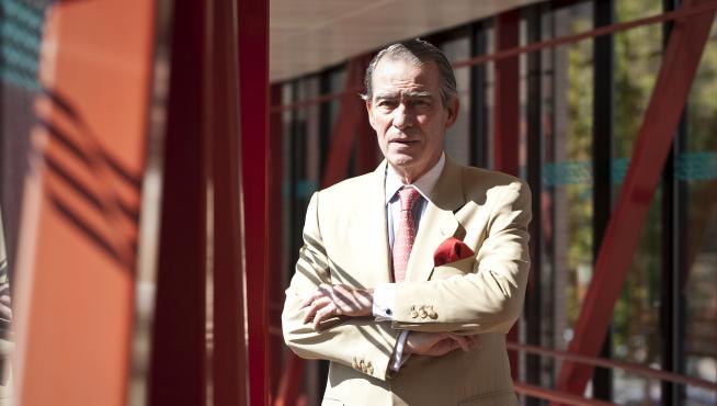 Ricardo Lozano Mantecón, cirujano del Hospital Clínico Lozano Blesa, en una imagen de archivo (2011).