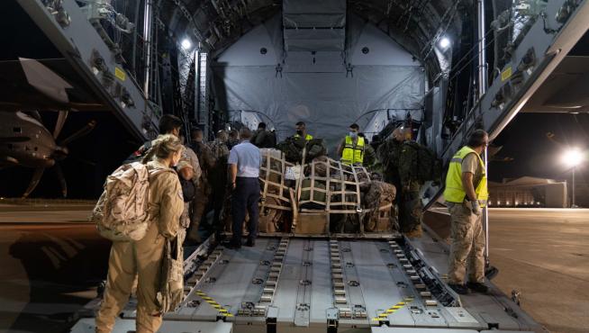 Partida hacia Afganistán desde la Base Aérea de Zaragoza
