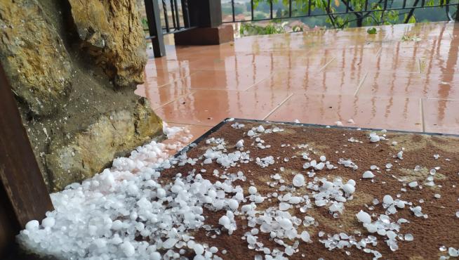 En Tramacastilla, el granizo ha dañado los huertos familiares.