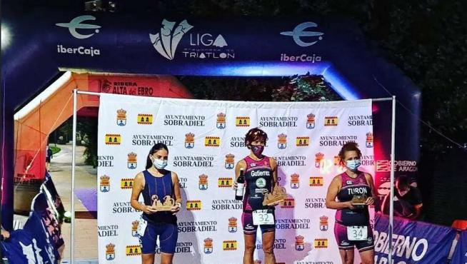 Podio femenino en Sobradiel
