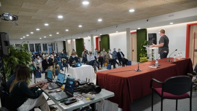 Aínsa ha presentado ante ayuntamientos y diputaciones de toda la España proyectos como la app Ztrails, la Zona Zero Sobrarbe o el Acuerdo Custodia de la Fundación Quebrantahuesos.
