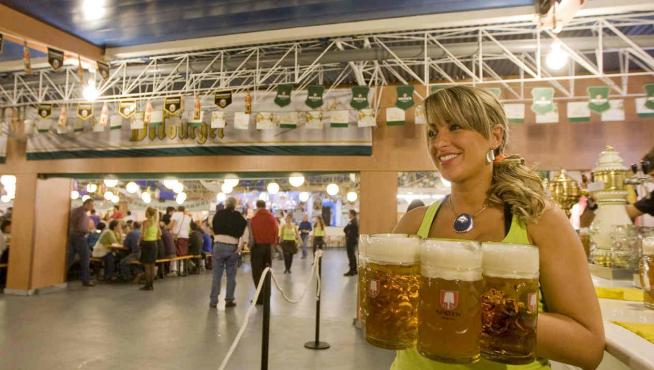Fiesta de la Cerveza en el Parque de Atracciones de Zaragoza en una foto de archivo
