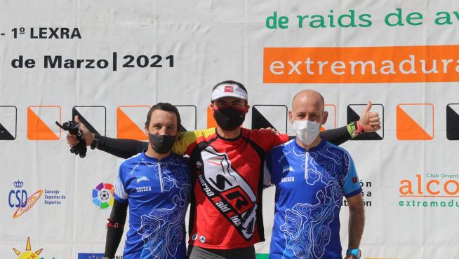Jorge García, Juanfran Marín y David Toll, en los más alto del podio del Raid de Extremadura