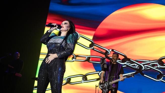 Fangoria, de concierto en el Pabellón Príncipe Felipe de Zaragoza.