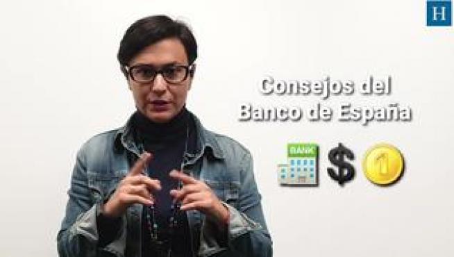 Desde la Organización de Consumidores y Usuarios (OCU) aconsejan comprobar que la cantidad a cobrar corresponde con la que aparece en el datáfono en el momento de hacer la operación con tarjeta.