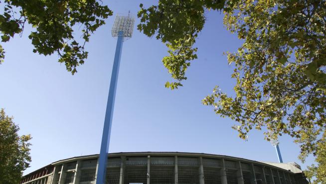 Vista del exterior del estadio de La Romareda, en Zaragoza.