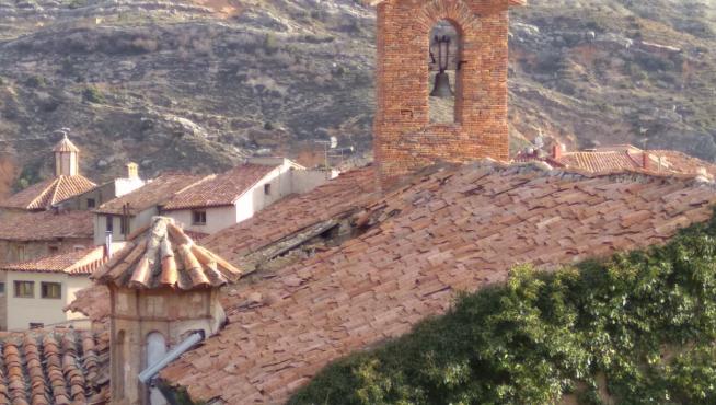 La cubierta de la iglesia del convento de monjas concepcionistas de Cuevas de Cañart, semihundida.