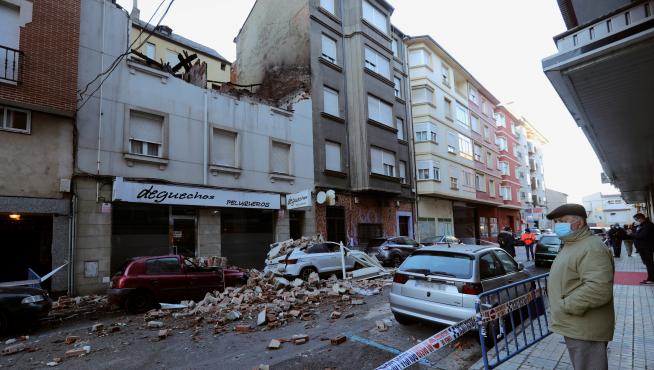 Vecino de Ponferrada que iba a ser desahuciado explota bombona en su edificio