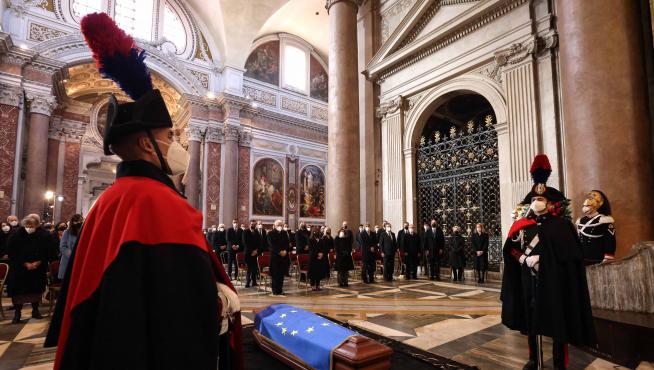 Italia y las instituciones de la Unión Europea dan su último adiós a  Sassoli en un funeral de Estado en Roma