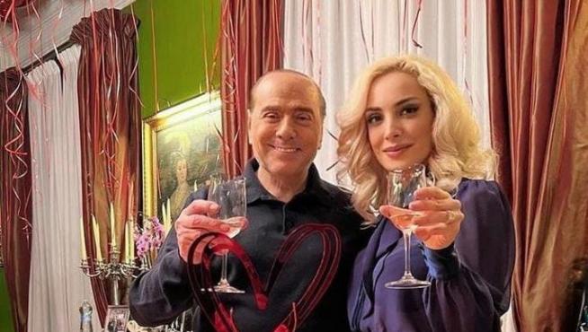 Silvio Berlusconi y su pareja, Marta Fascini.