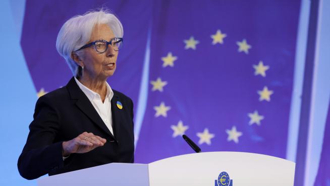 Christine Lagarde, presidenta del BCE, durante una rueda de prensa este jueves.