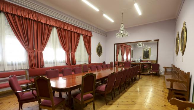 El IES Ramón y Cajal de Huesca ha recreado la Sala del Consejo de Doctores de la Universidad Sertoriana.