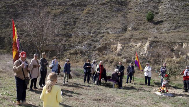 El acto central ha tenido lugar en el barranco de la Bartolina, primer Lugar de Memoria Democrática de Aragón.
