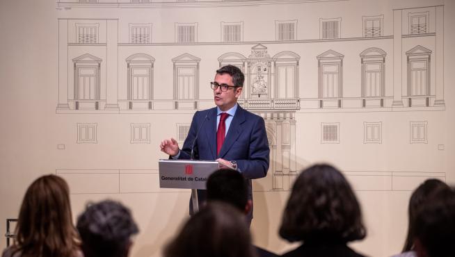 El ministro de Presidencia Félix Bolaños, tras la reunión con la consellera de Presidencia de la Generalitat