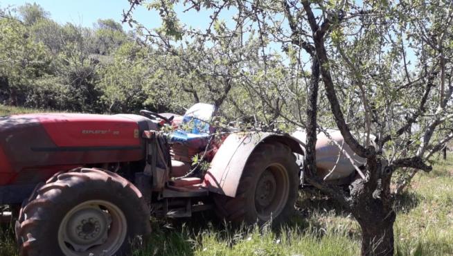 Un vecino de El Frasno de 66 años ha fallecido este sábado al ser atrapado por el brabán de un tractor.
