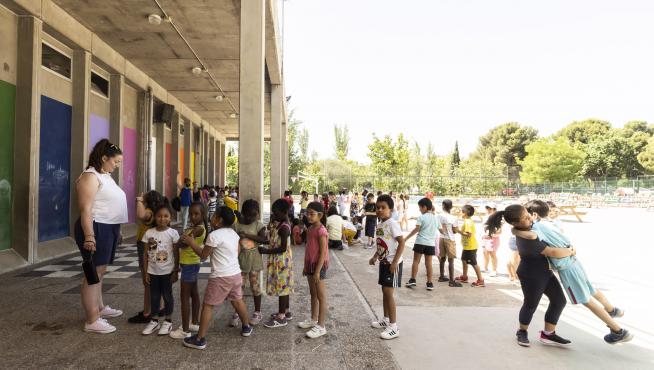 Calor en los centros educativos de Zaragoza: foto del colegio Torre Ramona