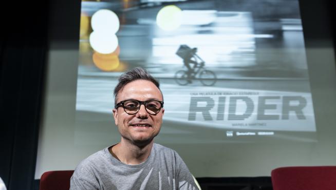 Ignacio Estaregui, tras 'Miau' y 'En racha', firmará 'Rider'.