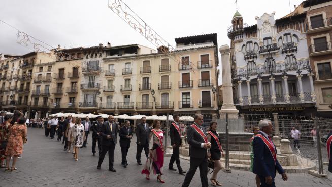 La corporación municipal de Teruel en la procesión de Santa Emerenciana.