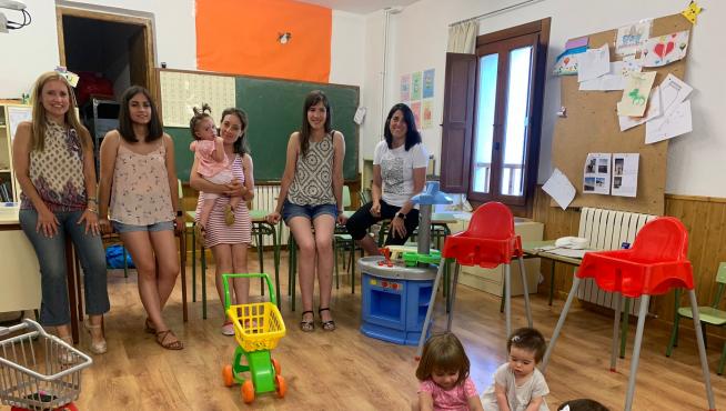 Los vecinos de Linares de Mora no cesarán de demandar el aula infantil