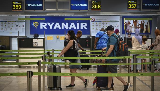 Primera jornada de huelga de los tripulantes de cabina de pasajeros en Ryanair