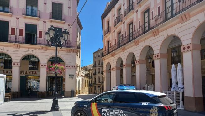 La Policía Nacional de Huesca cuenta con refuerzos de otras unidades durante la semana festiva.