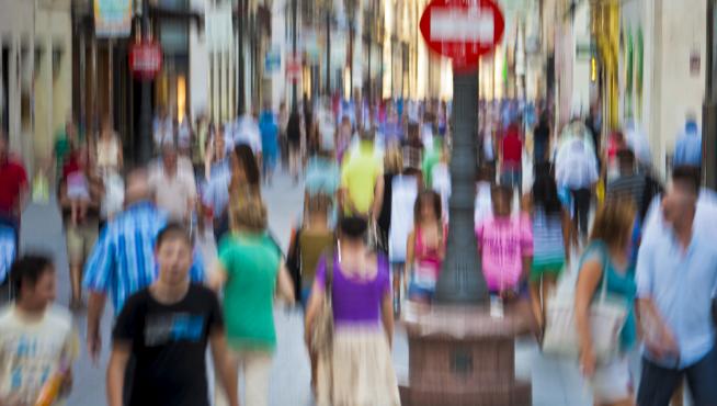 La mayoría de los ciudadanos trabajan y se esfuerzan para mejorar.