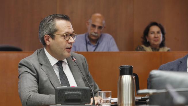 Carlos Ortas.