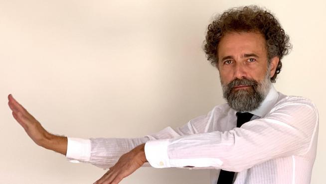 El oscense Raúl Usieto, Pecker, sacará al mercado su octavo álbum con una campaña de micromecenazgo.