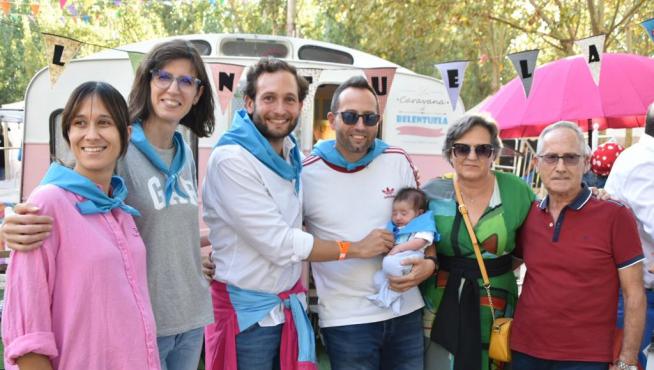 Una bebé de tan solo 4 días fue la más pequeña en recibir este año la pañoleta.