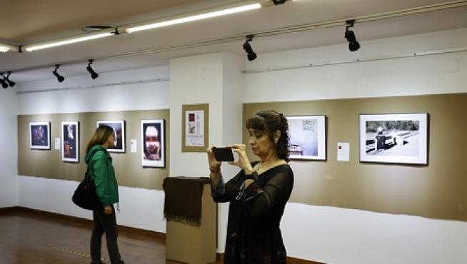 La muestra 'Fotógrafas' se ha inaugurado este miércoles en la sala de la Asociación de Artistas Plásticos Goya-Aragón.