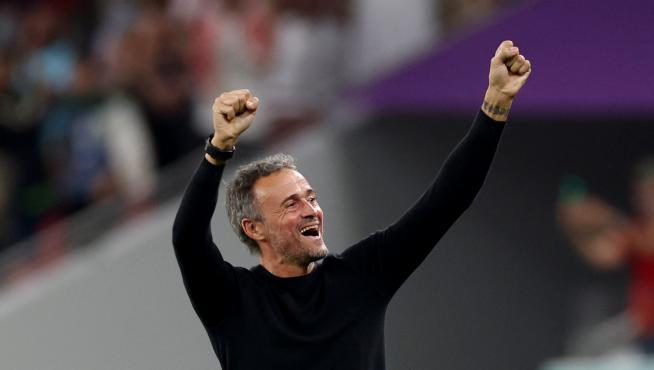 Luis Enrique celebra uno de los goles de España contra Costa Rica.