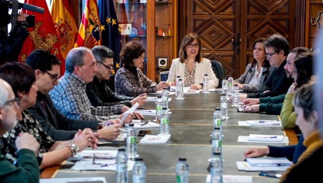 Reunión de la concejal de Igualdad, María Antoñanzas, con las asociaciones del sector de la hostelería y el ocio nocturno.