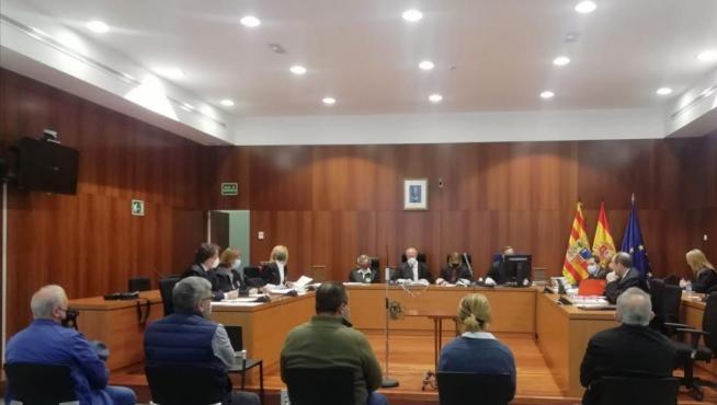 Los acusados, el día que fueron juzgados en la Audiencia Provincial de Zaragoza.