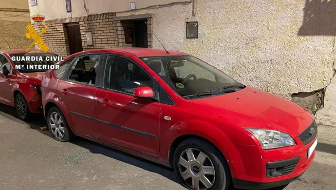 El detenido causó daños en el coche de su madre en Pradilla del Ebro.
