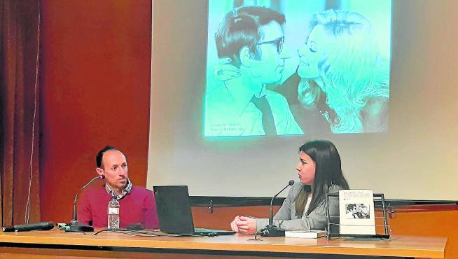 Jorge Puértolas y Ana Asión, ayer en la presentación del libro en el IEA.
