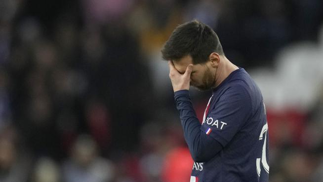 Leo Messi durante el partido del Paris Saint Germain contra Rennes