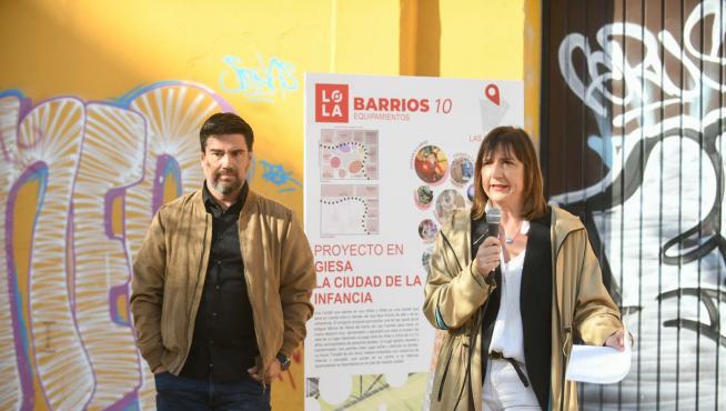Lola Ranera presenta el proyecto 'la Ciudad de la Infancia' en Zaragoza