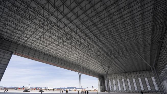 El hangar del aeropuerto de Teruel es el único del país con capacidad para dos A380.
