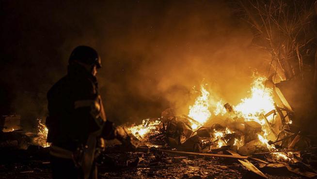 Rusia apunta a la capital de Ucrania, Kiev, con ataques con misiles
