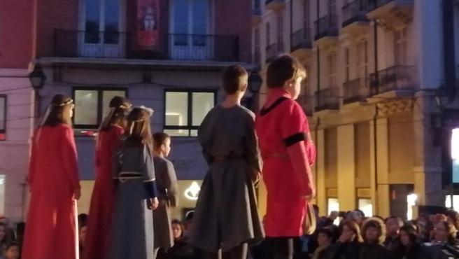 Recreación de Las Bodas en la plaza del Torico