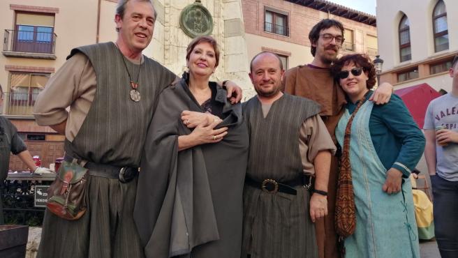 María, junto a su familia en Teruel