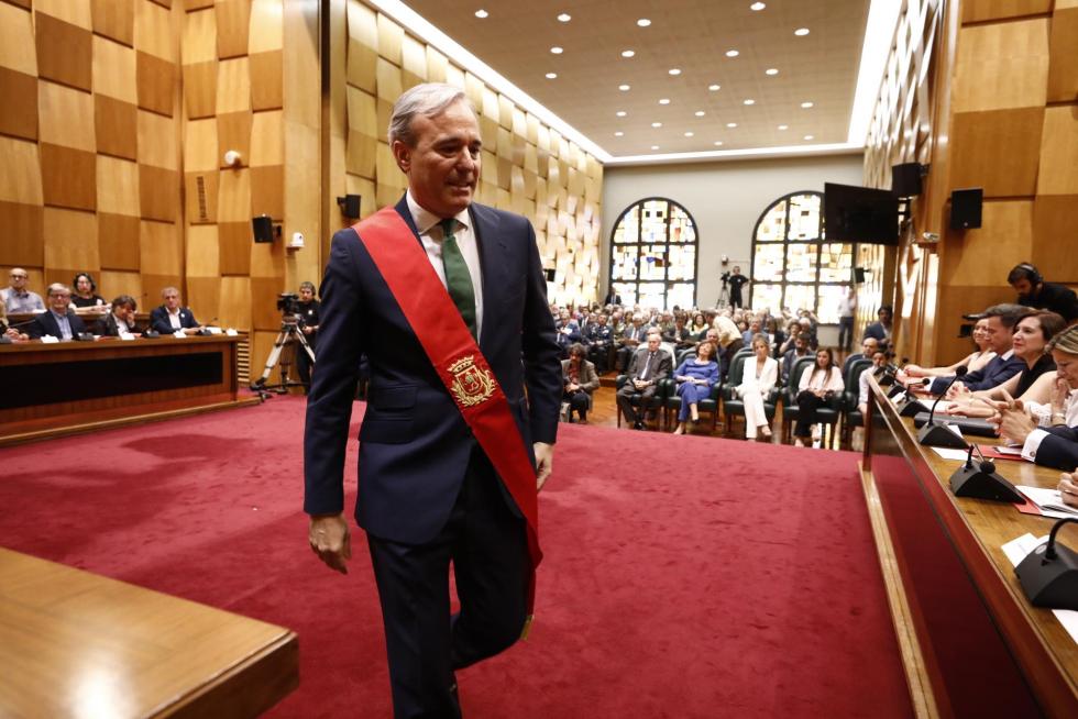 Jorge Azcón, alcalde de Zaragoza.